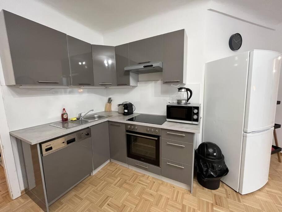 *Luxurious And Spacious Family Apartment* Wien Ngoại thất bức ảnh